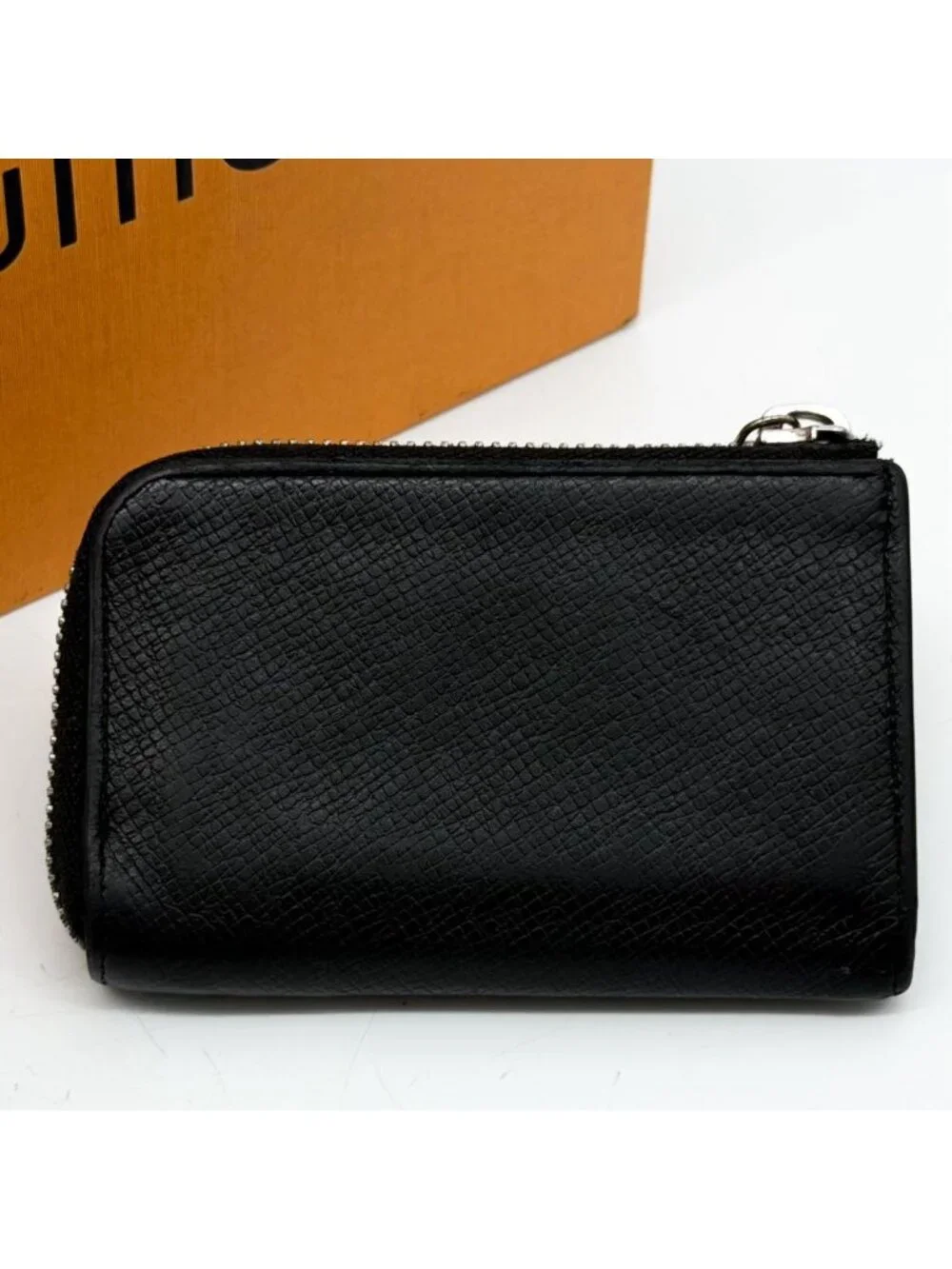 Louis Vuitton Porte Monnaie Jour Taiga Black Compact Coin Purse